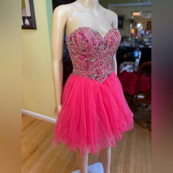 Sherri Hill Homecoming/Cocktail Dress - Picture 6 of 6